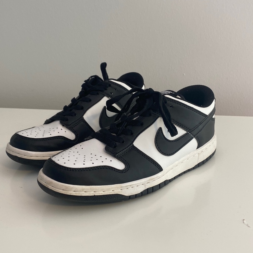 Nike Dunks-Pandas